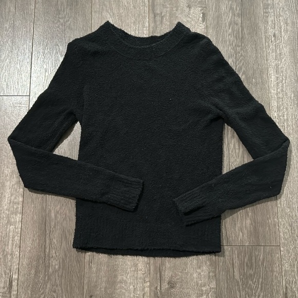 Vince black crewneck sweater M - Picture 1 of 4